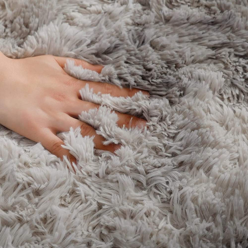 Fluffy Floor Rug: image 14