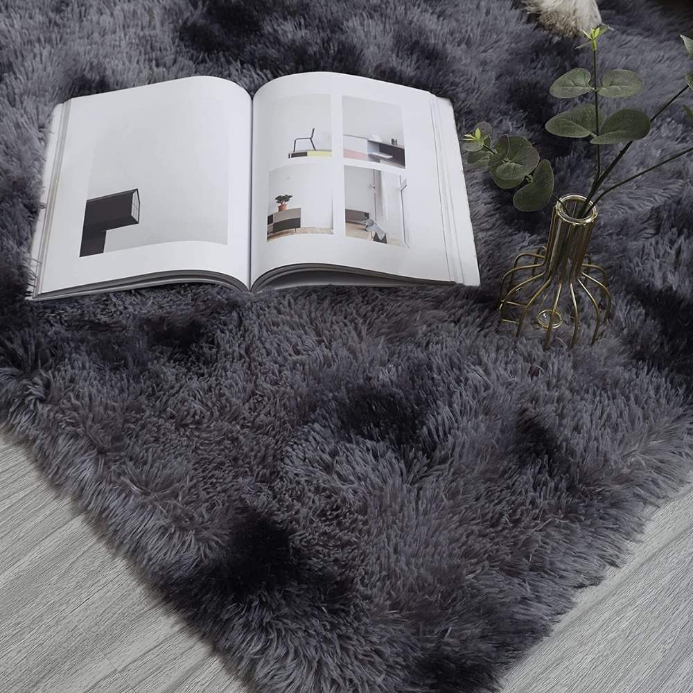 Fluffy Floor Rug: image 16