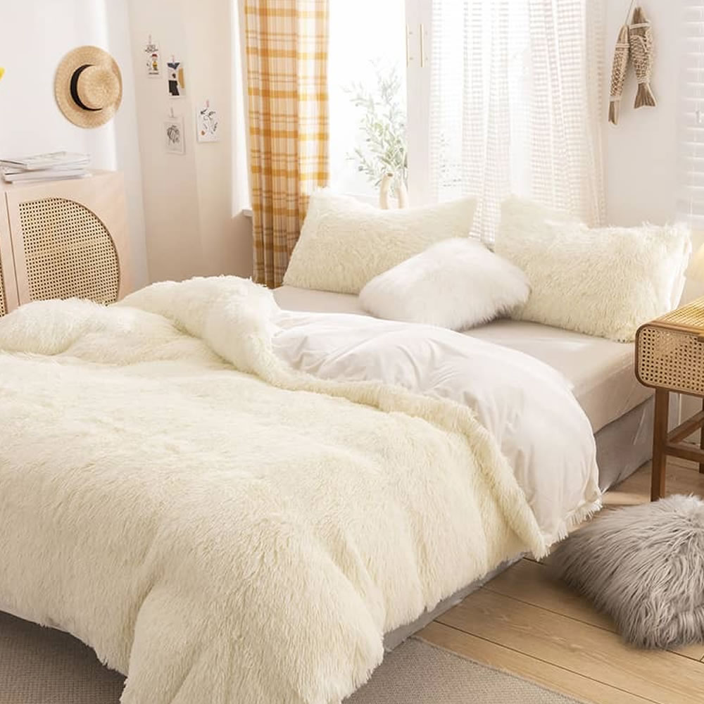 Black & White Stripe Bedding Set: image 13