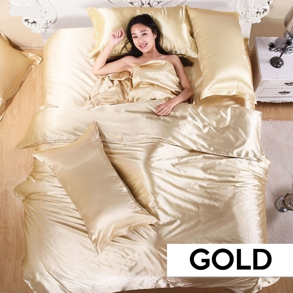 Satin Silk Bedding Set: image 5